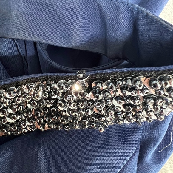 Robbi & Nikki Beaded Collar Top - Picture 10 of 12